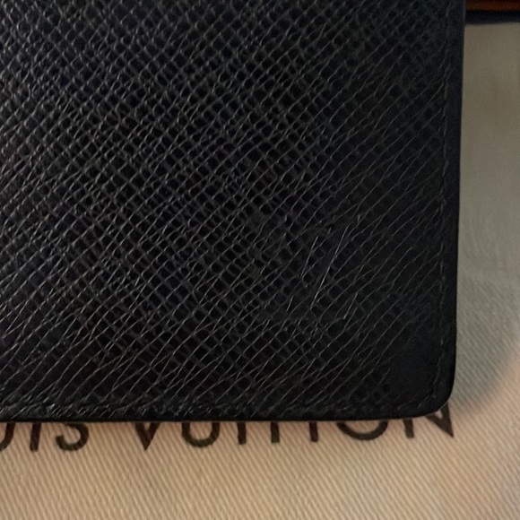 Louis Vuitton Epi wallet - Picture 2 of 9